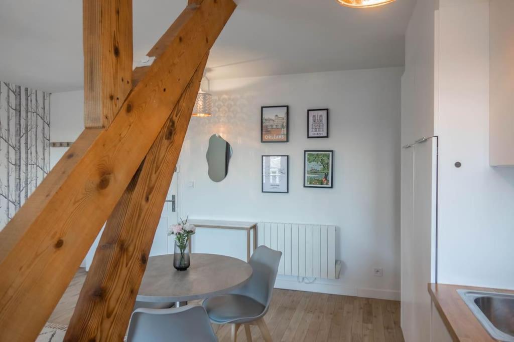 Le Vieux Marche *T2* Apartman Orléans Kültér fotó